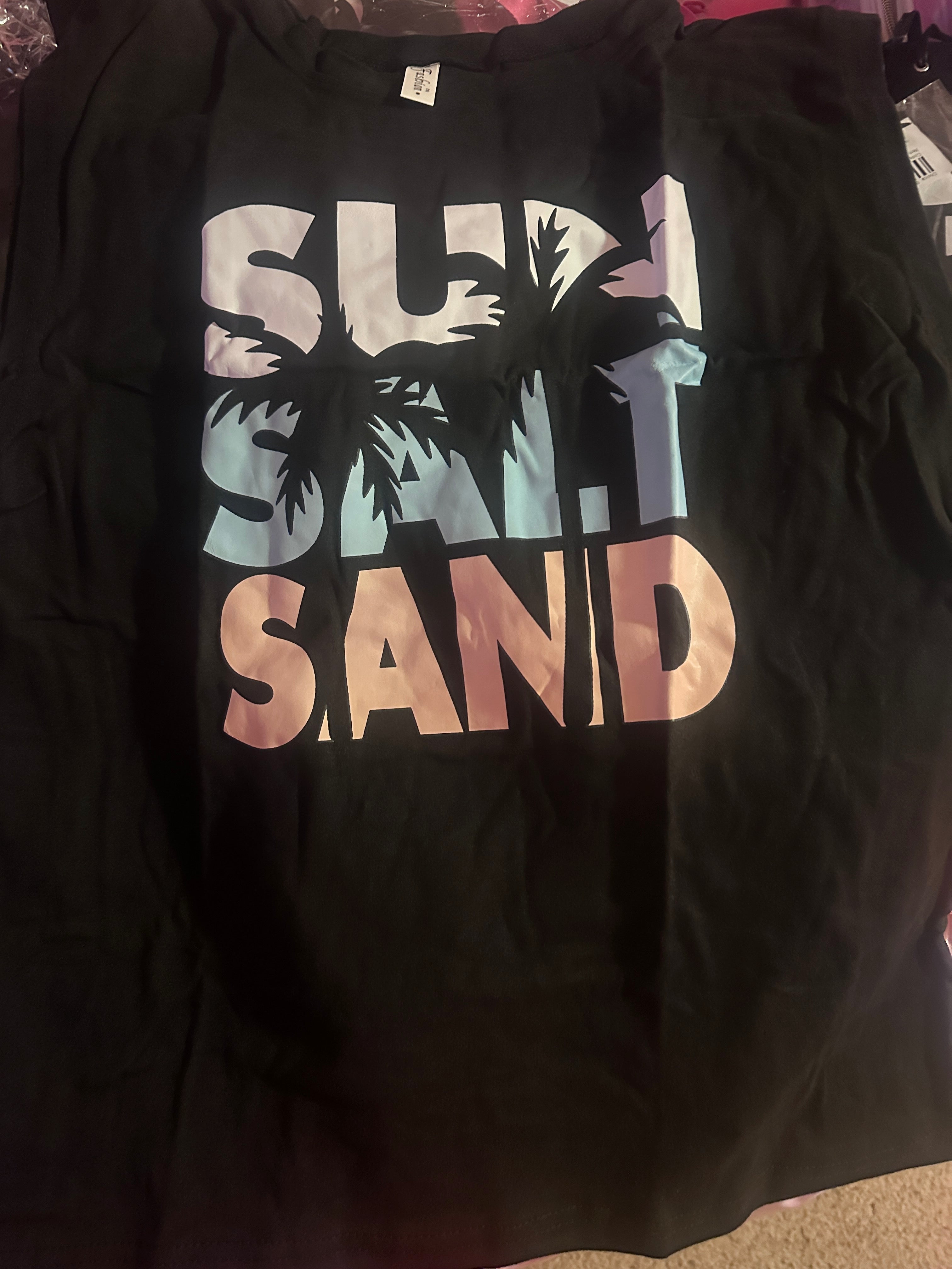 Different Apparel for those tropical times! (Sizes: Extra Small to 5XL)